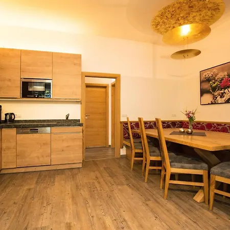 Panorama Lägenhetshotell Flachau